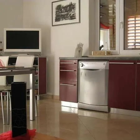 Apartment Bol *