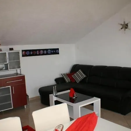 Apartment Bol Apartment