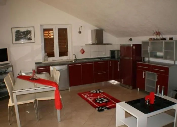 Apartment Bol *