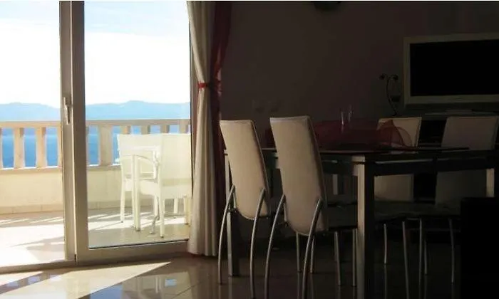 Apartment Bol 公寓