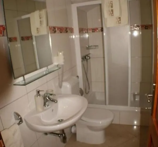 Apartment Bol